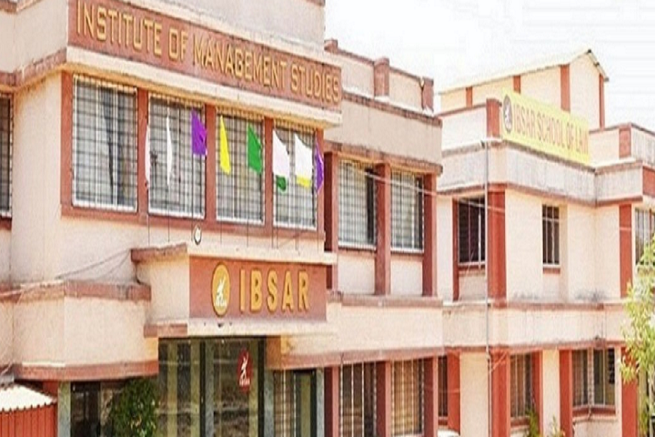 https://cache.careers360.mobi/media/colleges/social-media/media-gallery/9899/2019/4/23/Campus View Of IBSAR School of Law Raigad_Campus-View.PNG